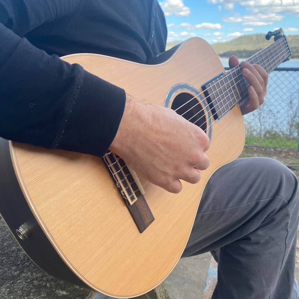 Solid Cedar / Pau Ferro Classical Travel Guitar - OC520