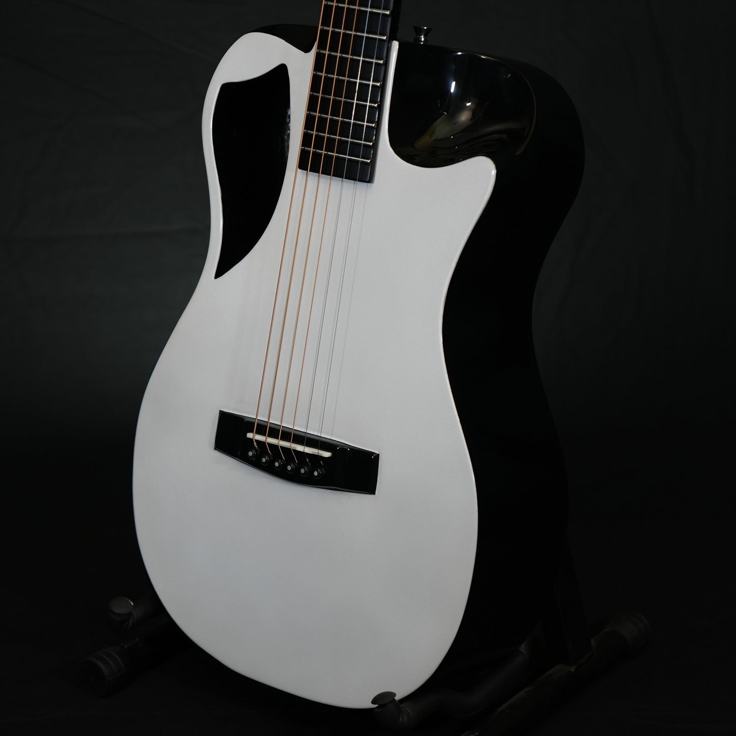 Overhead Carbon Fiber Pearl Top – OF660W1