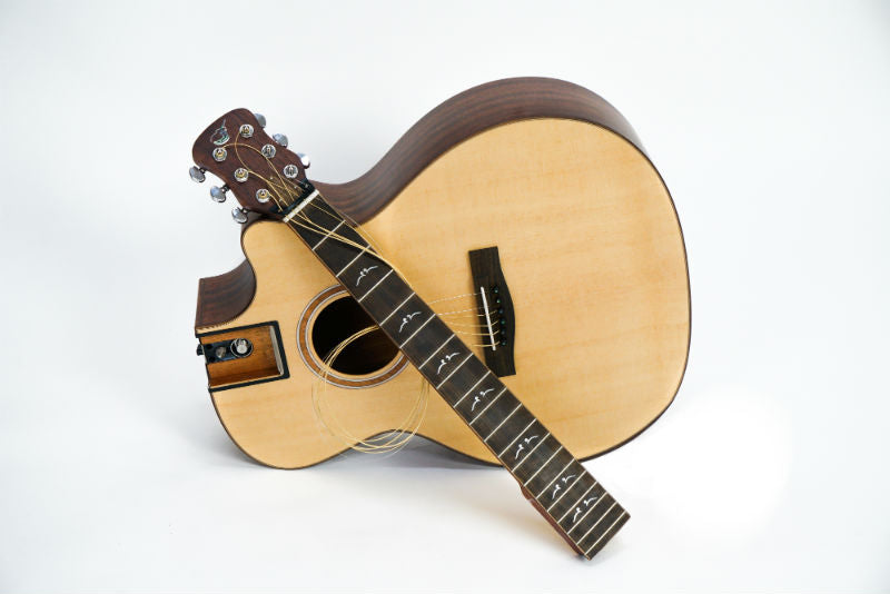 Solid Sitka / Mahogany GA Cutaway Travel Guitar- FF412C